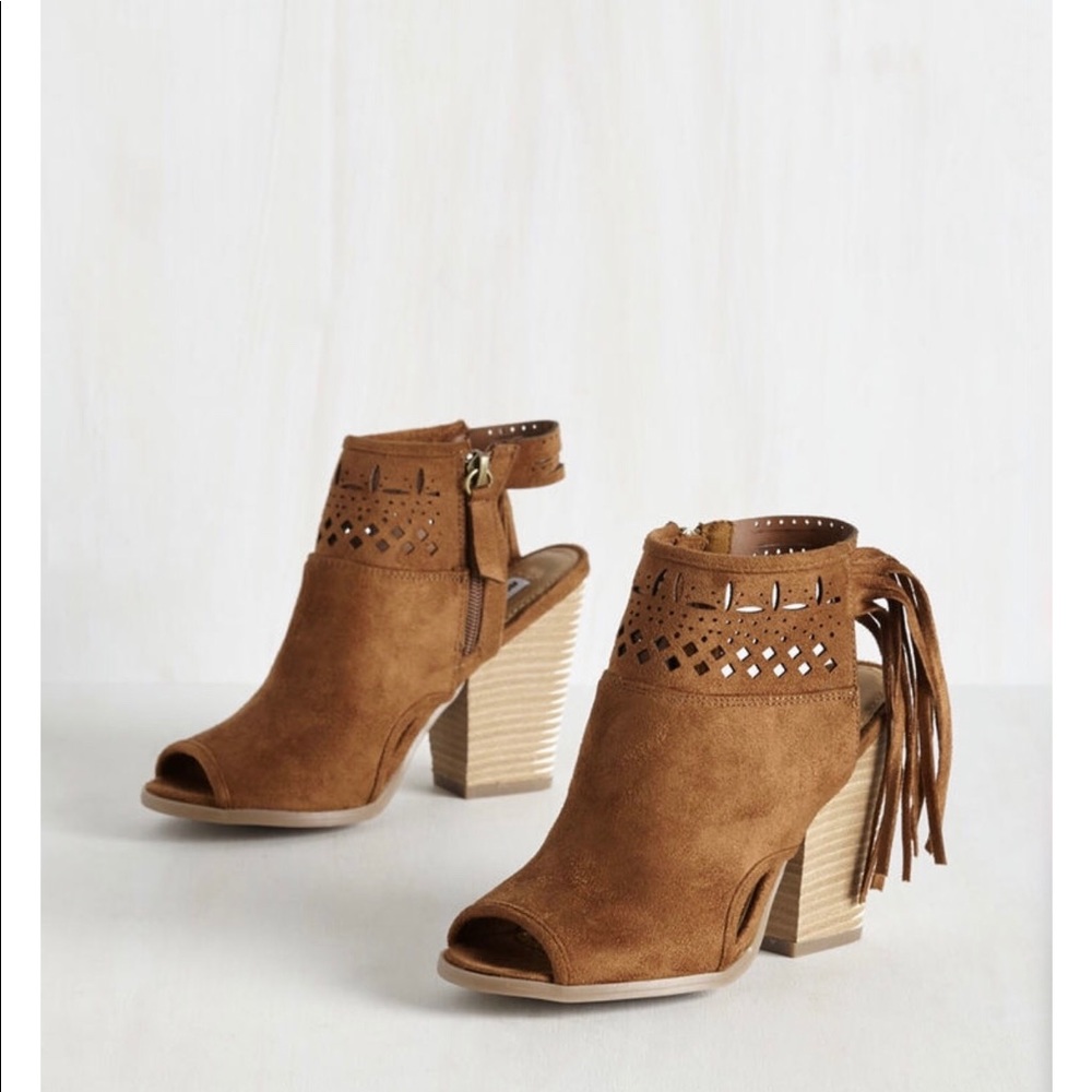 Modcloth “We Haute In Here” Heels